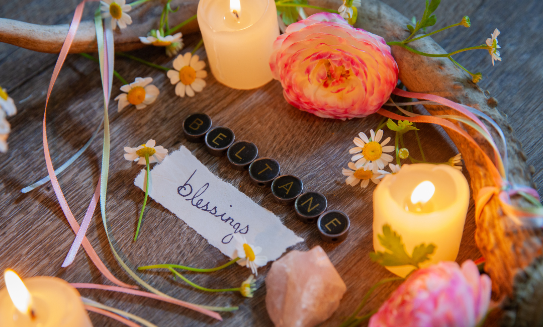 Was ist Beltane? Bedeutung, Rituale & Ideen für dein Jahreskreisfest im Mai